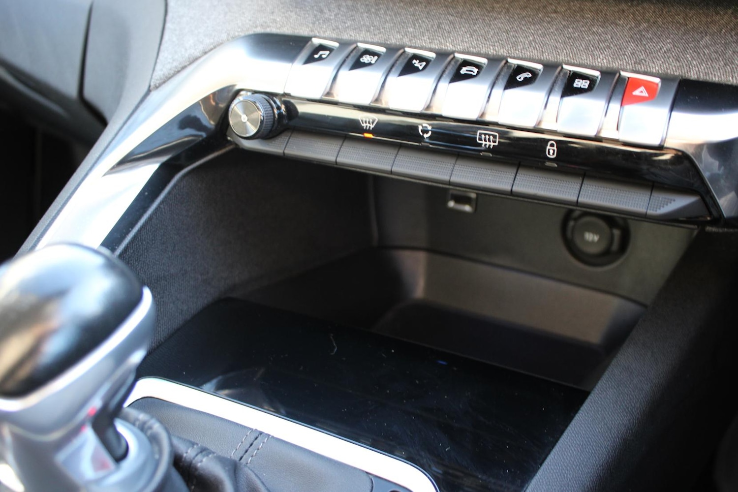 Used Peugeot 3008 2017 for sale - 76979770: Photo 35