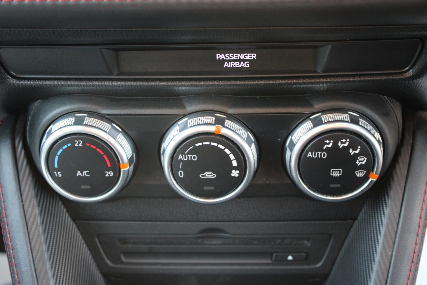 Used Mazda Mazda2 2016 for sale - 78152972: Photo 32