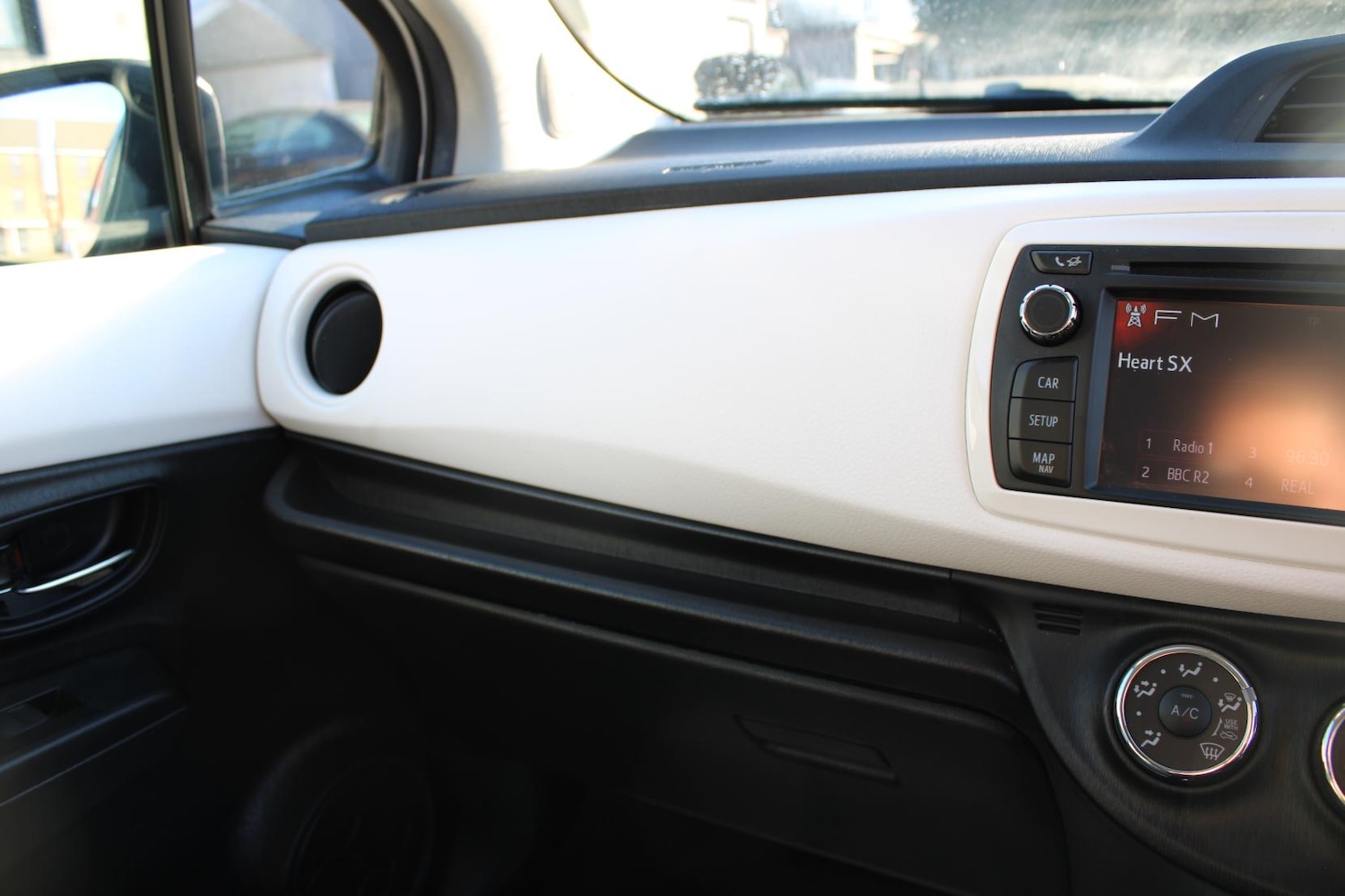 Used Toyota Yaris 2013 for sale - 76979772: Photo 30