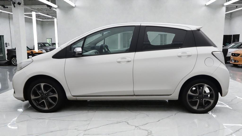 Used Toyota Yaris 2013 for sale - 76979772: Photo 5