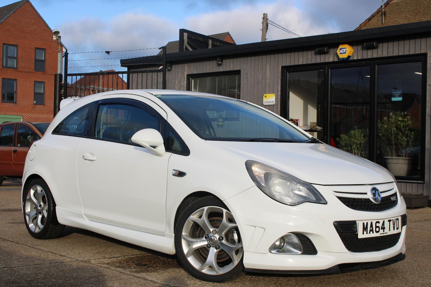 Used Vauxhall Corsa 2014 for sale - 76922251: Photo 1