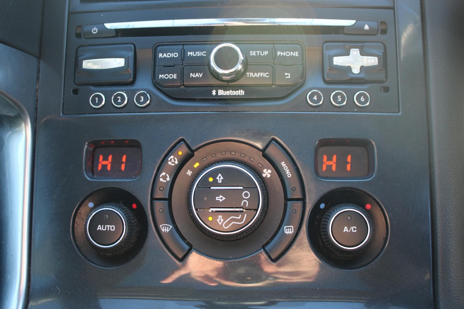 Used Peugeot 3008 2016 for sale - 77462011: Photo 31