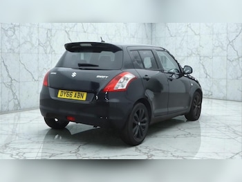 Used Suzuki Swift 2016 for sale - 76979758: Photo