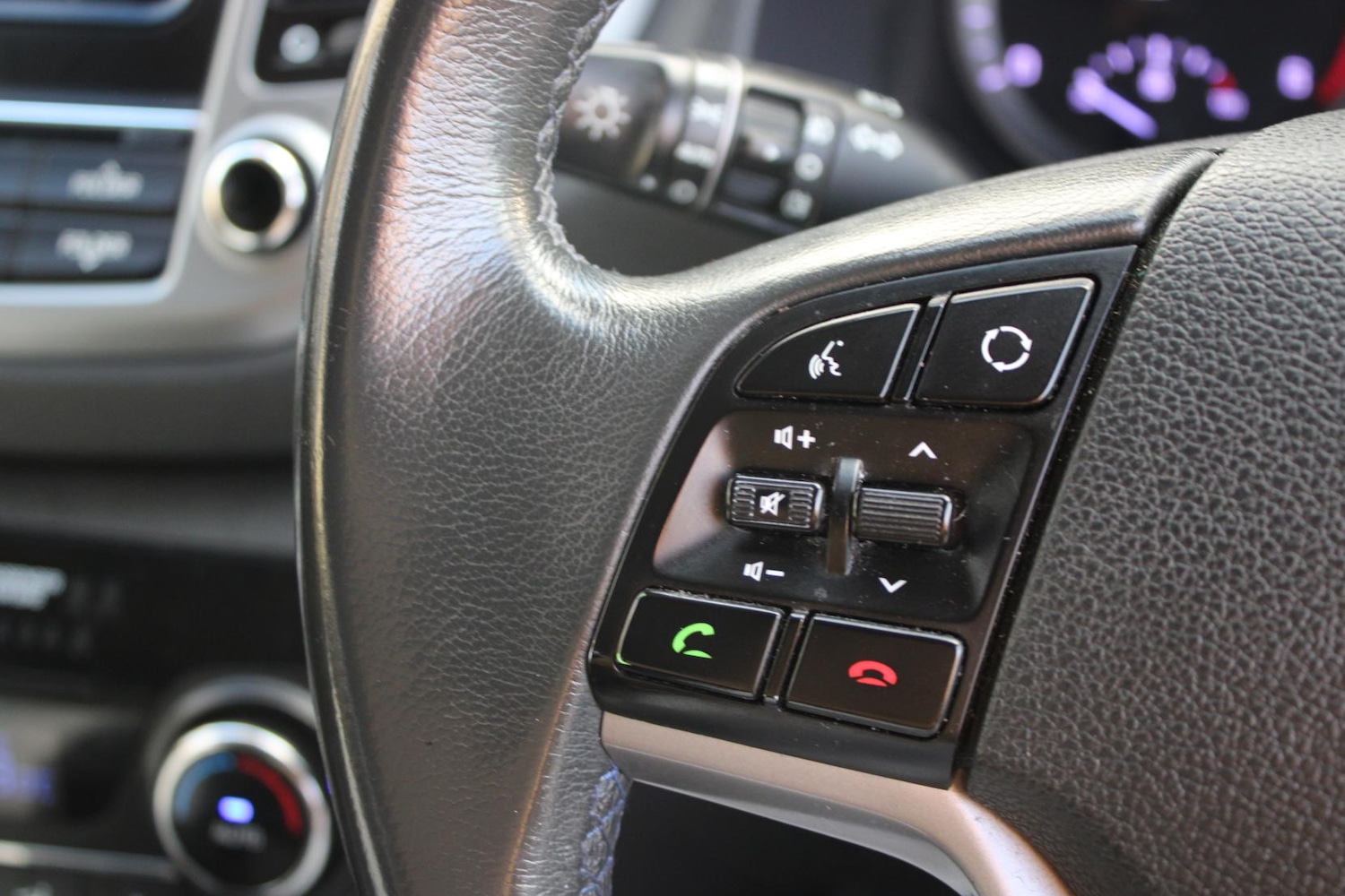 Used Hyundai TUCSON 2017 for sale - 76979784: Photo 37