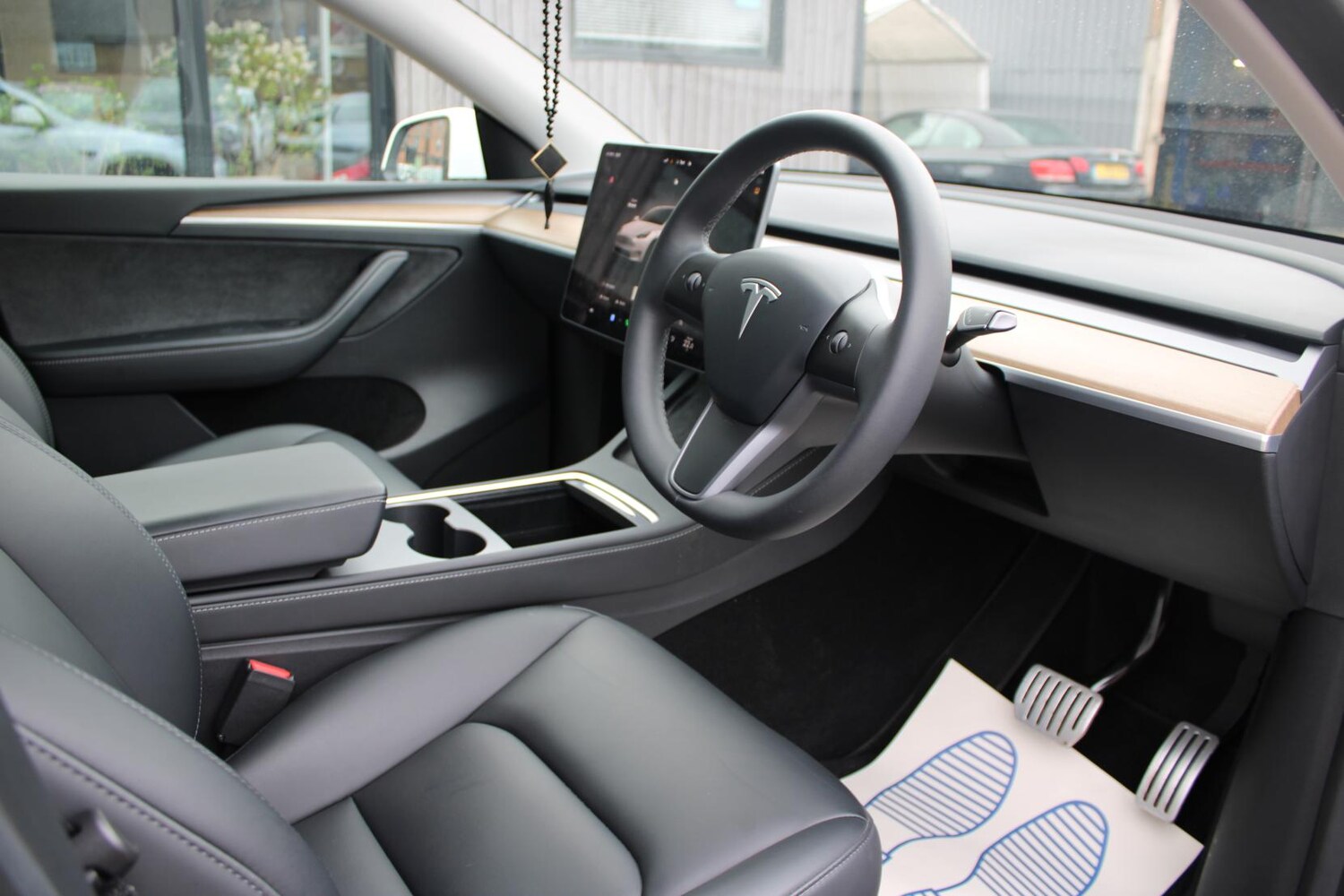 Used Tesla Model Y 2024 for sale - 78152951: Photo 11