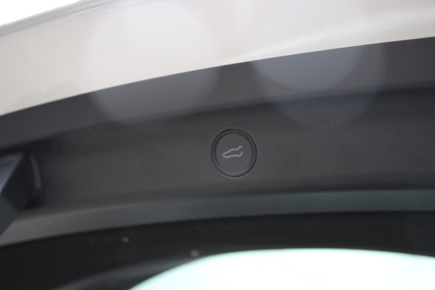 Used Tesla Model Y 2024 for sale - 78152951: Photo 12