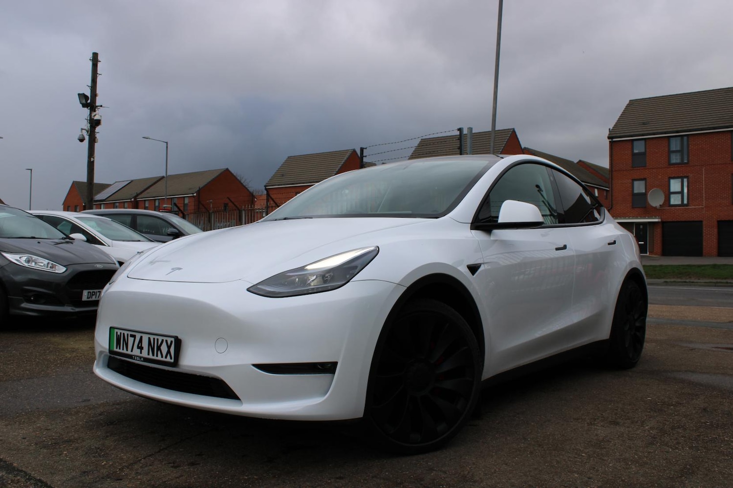 Used Tesla Model Y 2024 for sale - 78152951: Photo 3