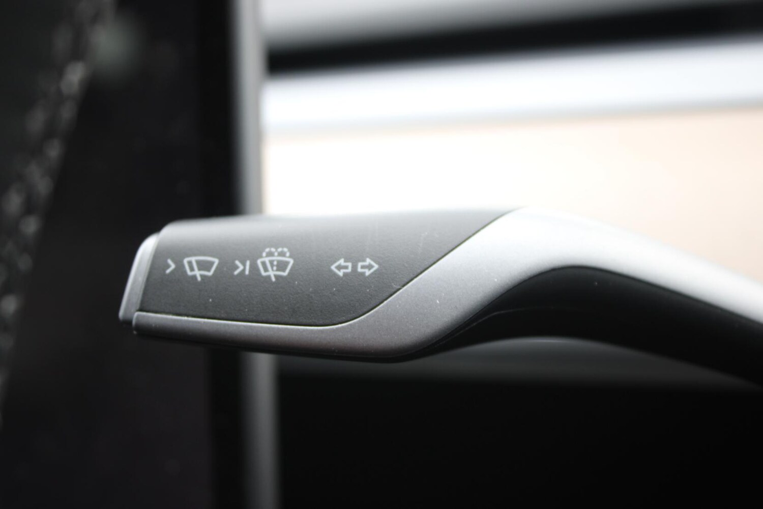 Used Tesla Model Y 2024 for sale - 78152951: Photo 32