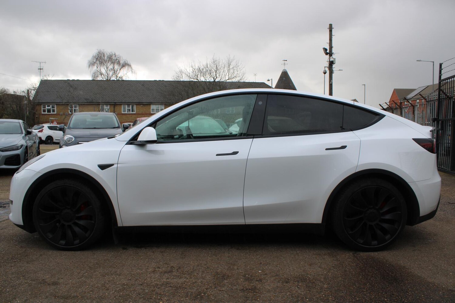 Used Tesla Model Y 2024 for sale - 78152951: Photo 9