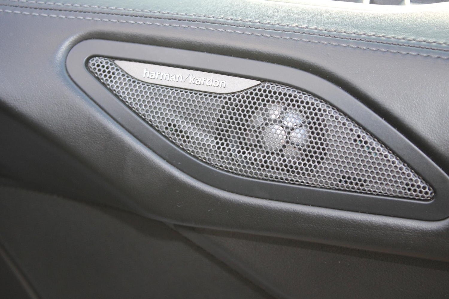 Used BMW M6 2017 for sale - 76979409: Photo 26