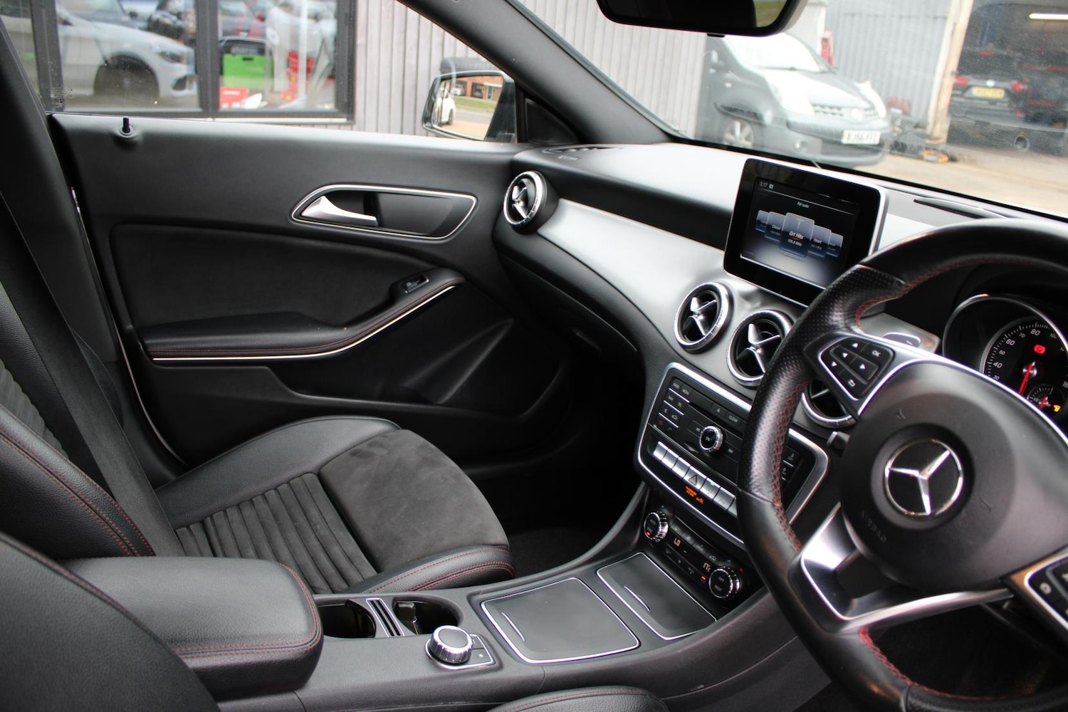 Used Mercedes-Benz CLA 2017 for sale - 76933410: Photo 14