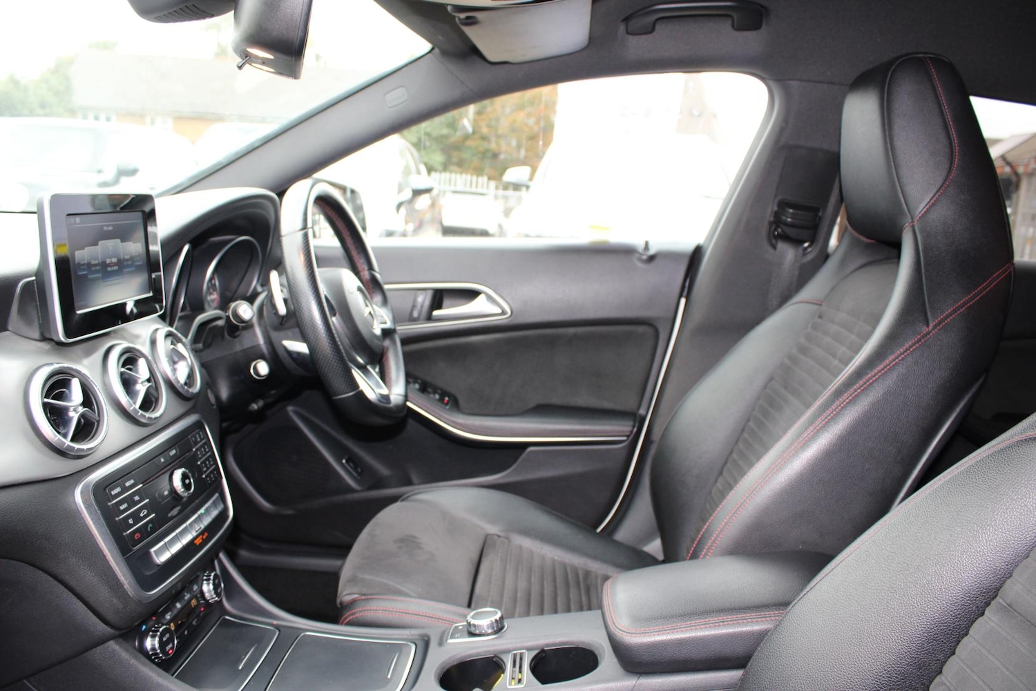 Used Mercedes-Benz CLA 2017 for sale - 76933410: Photo 24