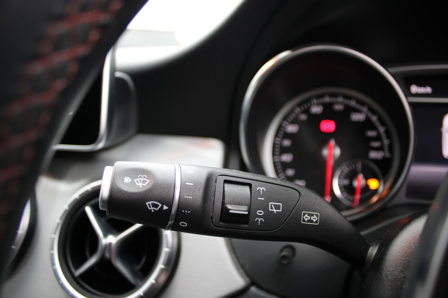 Used Mercedes-Benz CLA 2017 for sale - 76933410: Photo 30