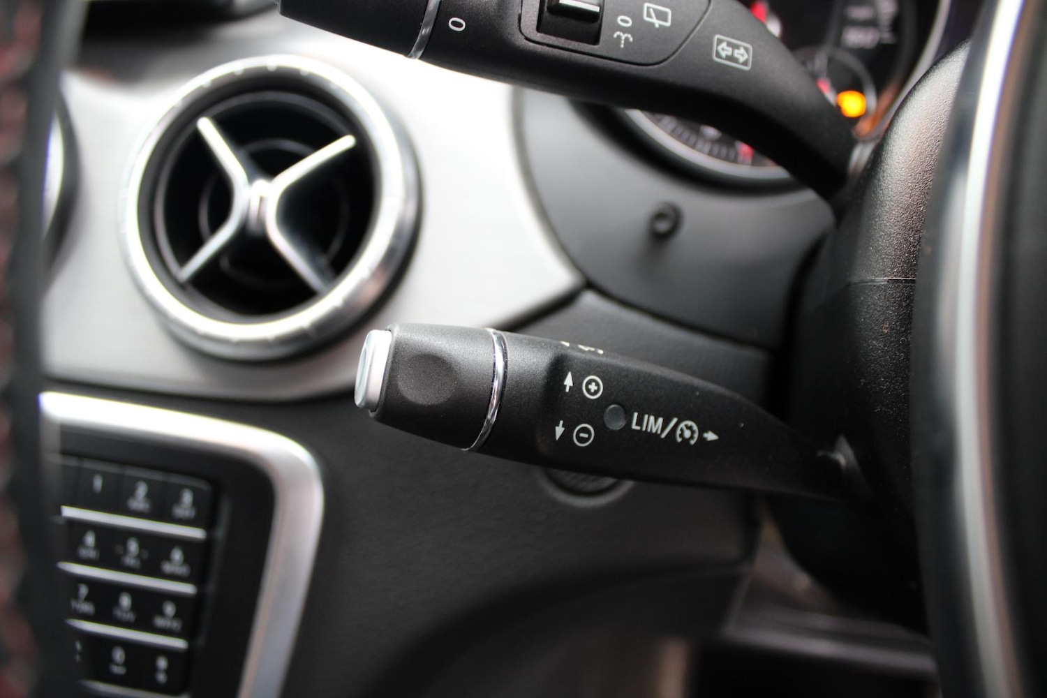 Used Mercedes-Benz CLA 2017 for sale - 76933410: Photo 31