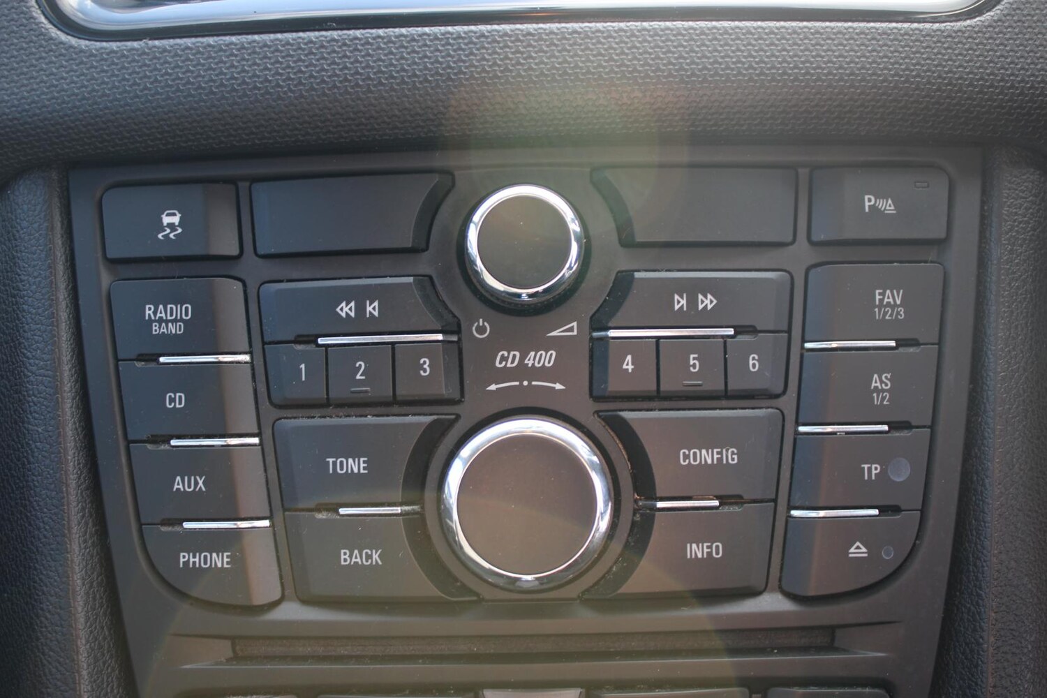 Used Vauxhall Meriva 2015 for sale - 77462005: Photo 24