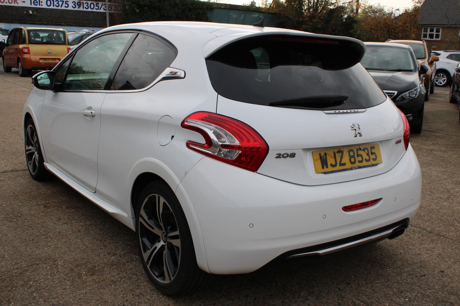 Used Peugeot 208 2015 for sale - 77462006: Photo 5