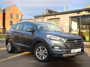 Used Hyundai TUCSON 2017 for sale - 76922264: Photo