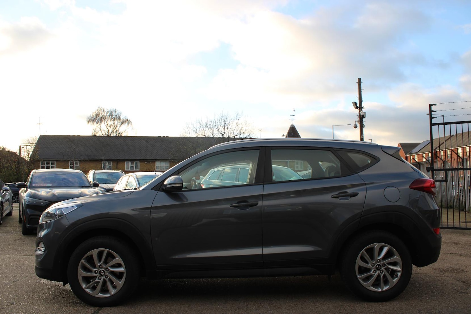 Used Hyundai TUCSON 2017 for sale - 76922264: Photo 6