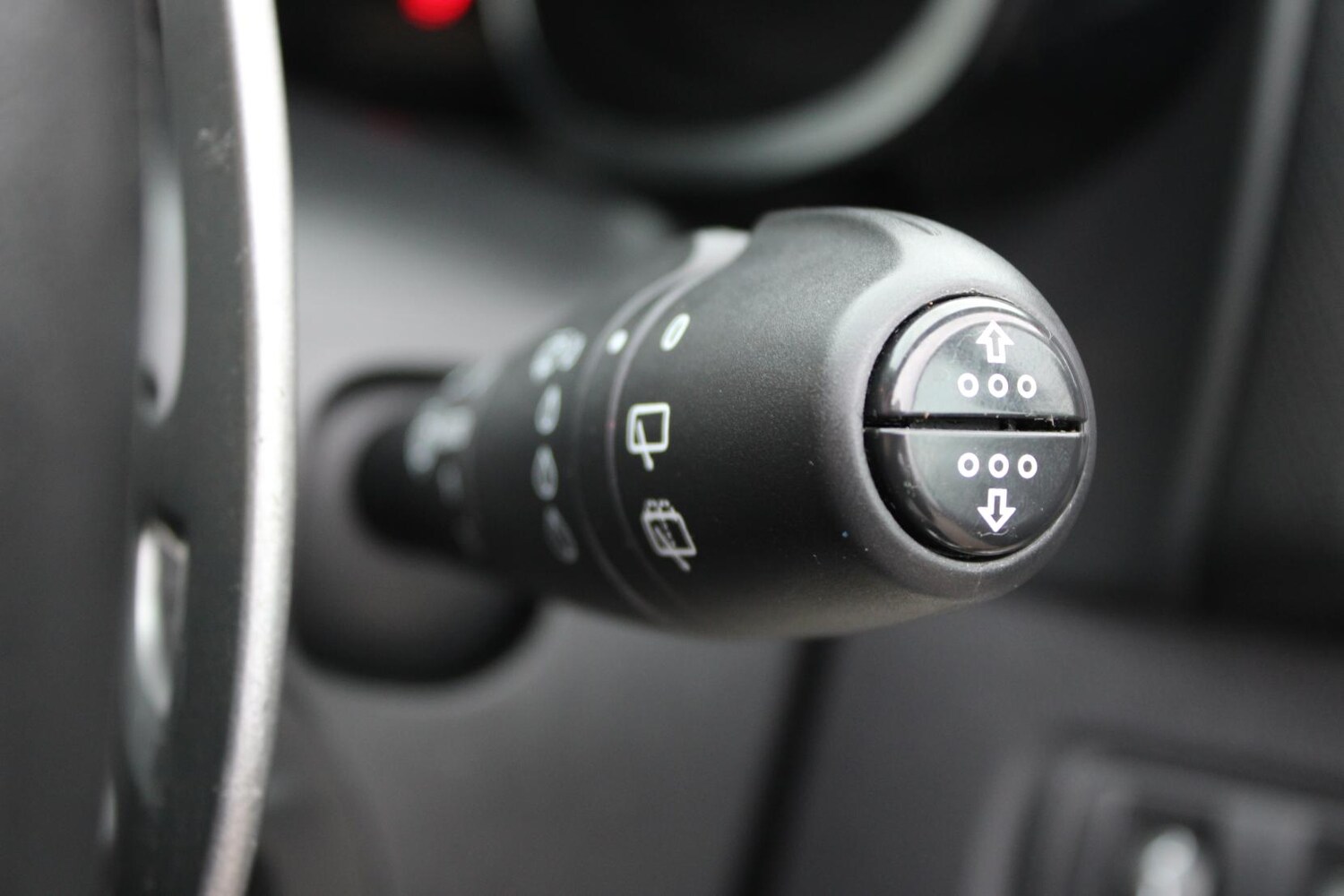 Used Renault Clio 2016 for sale - 77462029: Photo 40