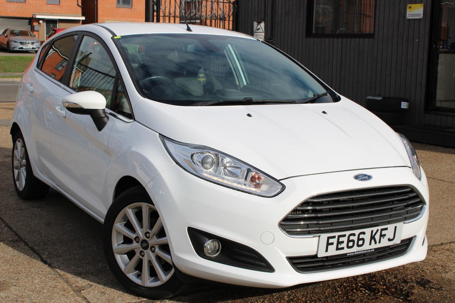Used Ford Fiesta 2016 for sale - 76922268: Photo 1