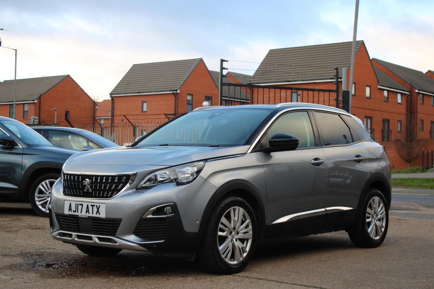 Used Peugeot 3008 2017 for sale - 77462007: Photo 1