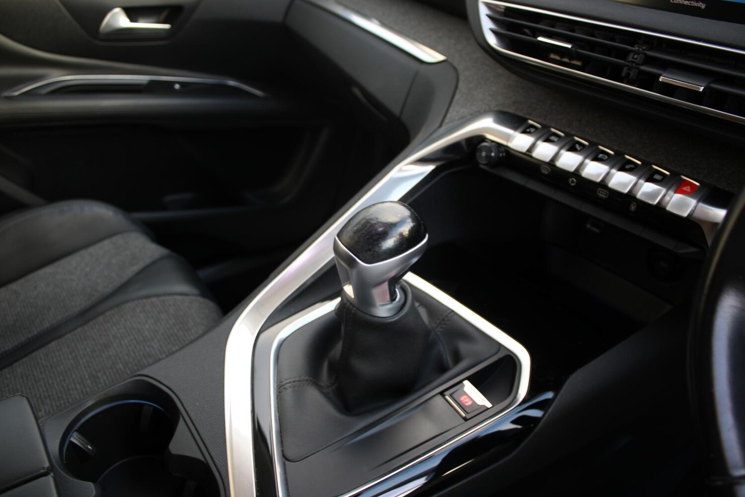 Used Peugeot 3008 2017 for sale - 77462007: Photo 53