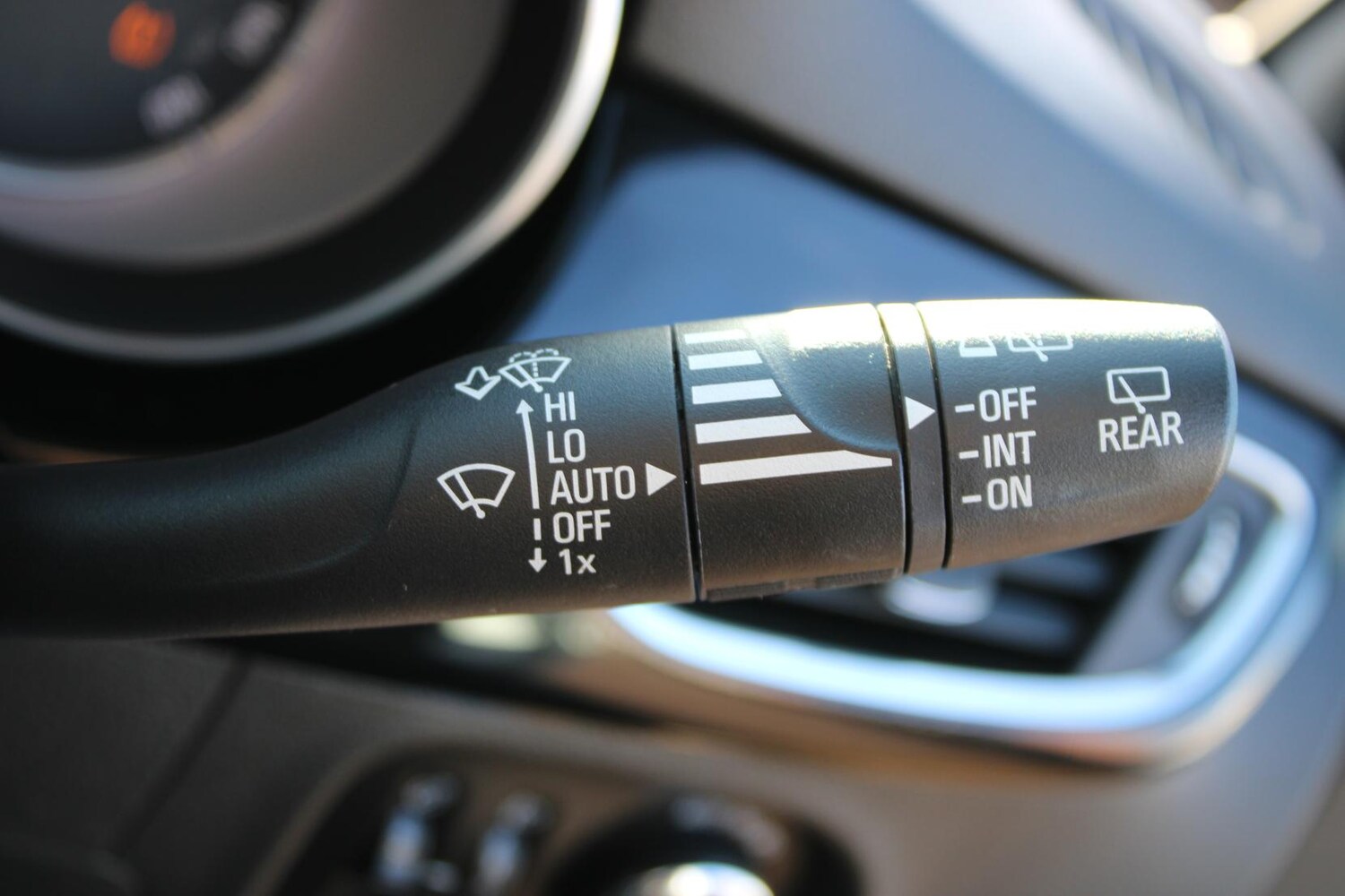 Used Vauxhall Astra 2016 for sale - 77367227: Photo 29