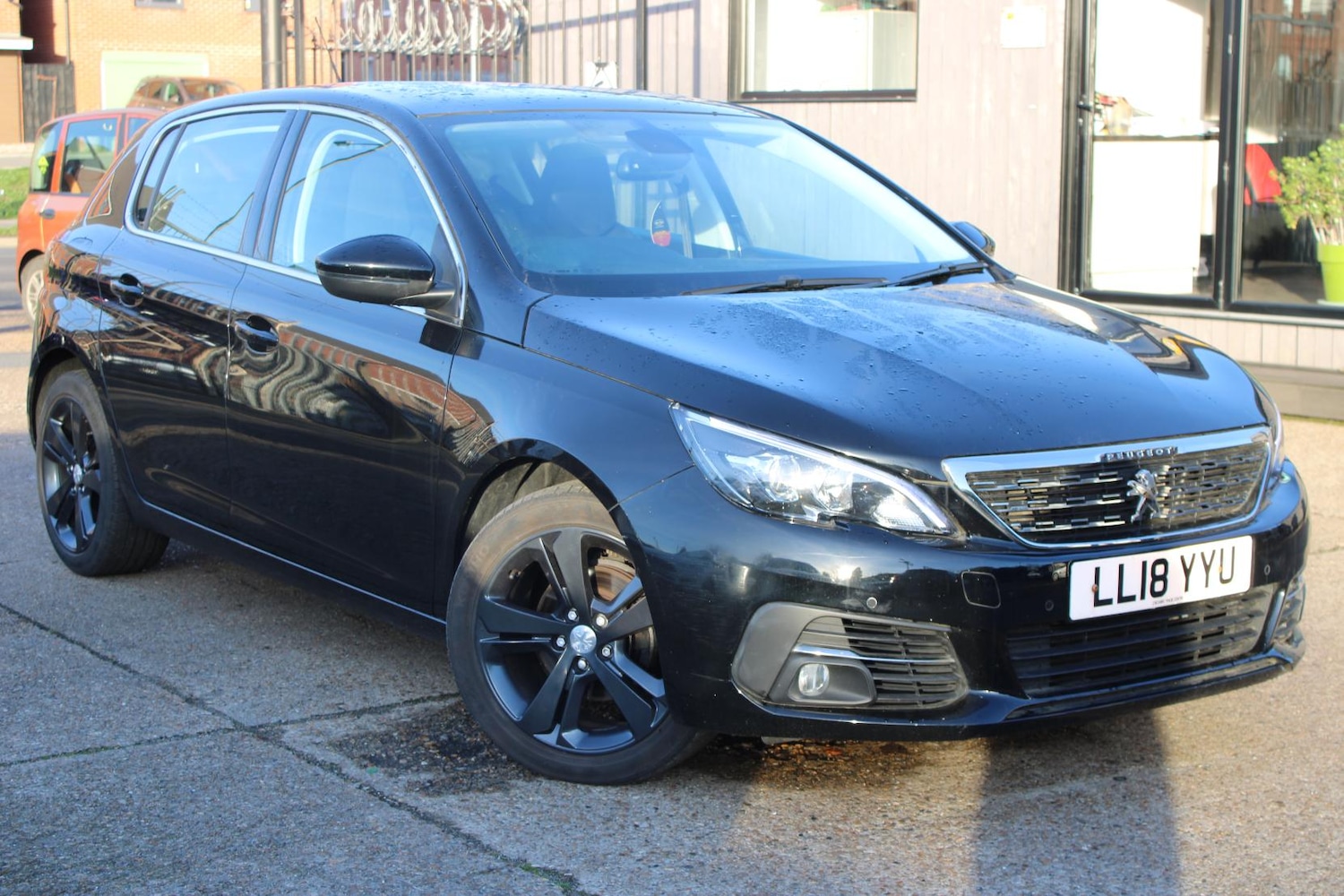 Used Peugeot 308 2018 for sale - 76922306: Photo 1