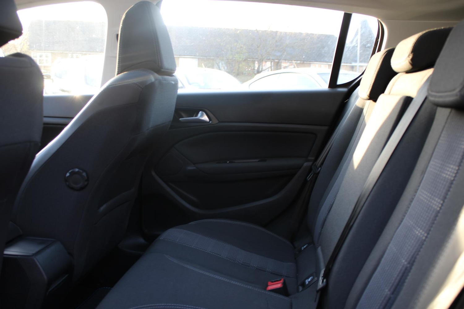 Used Peugeot 308 2018 for sale - 76922306: Photo 17