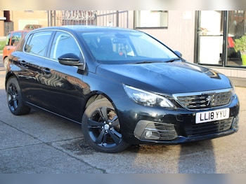 Used Peugeot 308 2018 for sale - 76922306: Photo