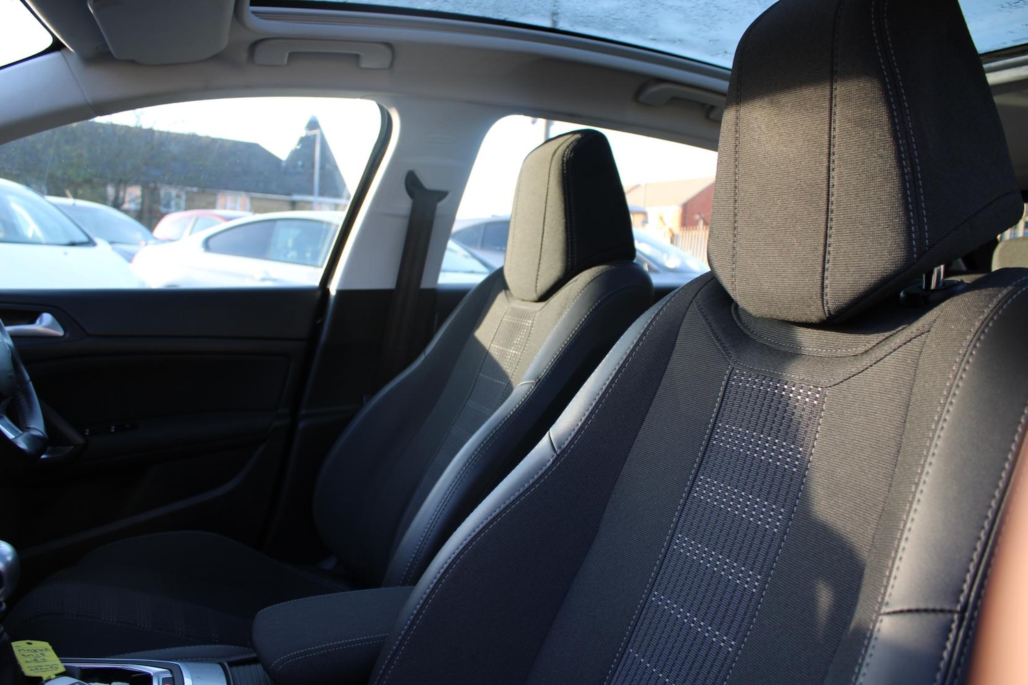 Used Peugeot 308 2018 for sale - 76922306: Photo 20