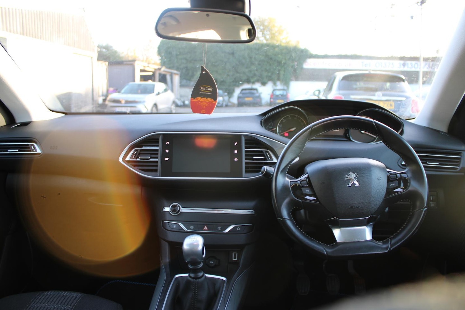 Used Peugeot 308 2018 for sale - 76922306: Photo 49