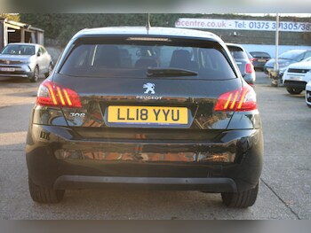 Used Peugeot 308 2018 for sale - 76922306: Photo