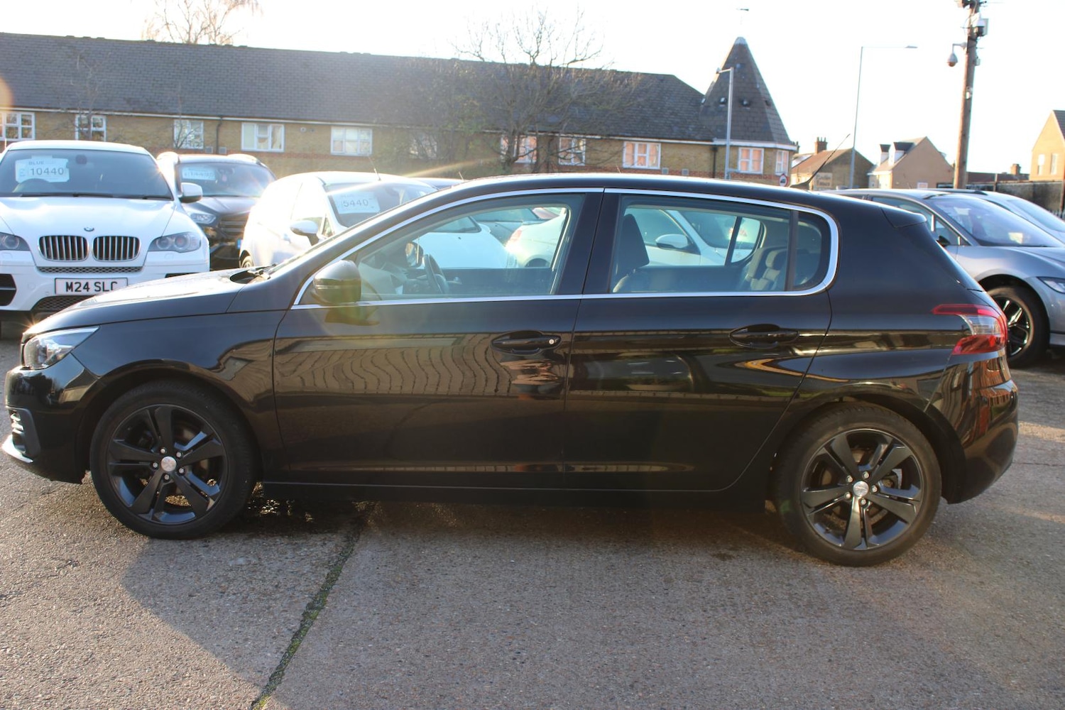 Used Peugeot 308 2018 for sale - 76922306: Photo 6