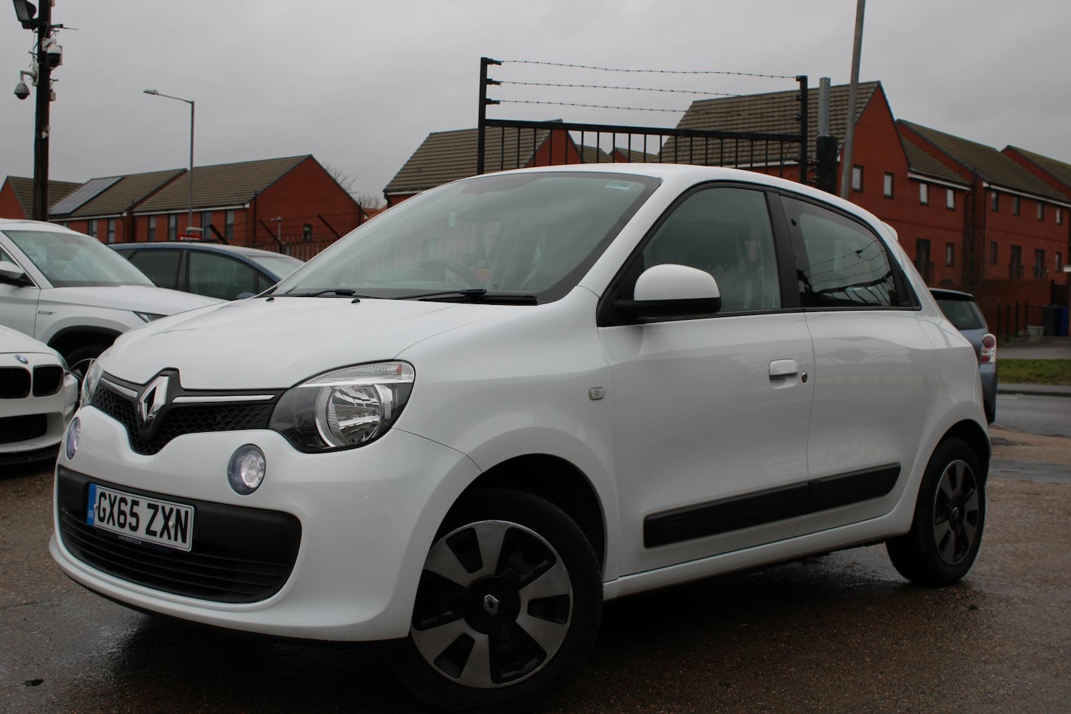 Used Renault Twingo 2015 for sale - 77462016: Photo 2