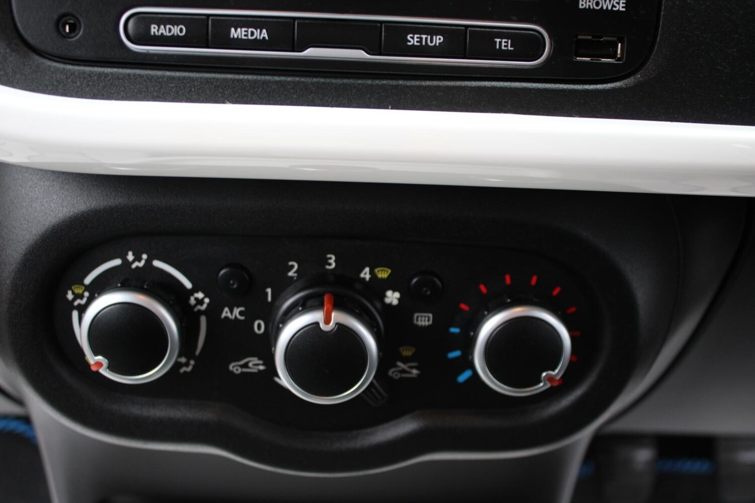 Used Renault Twingo 2015 for sale - 77462016: Photo 20