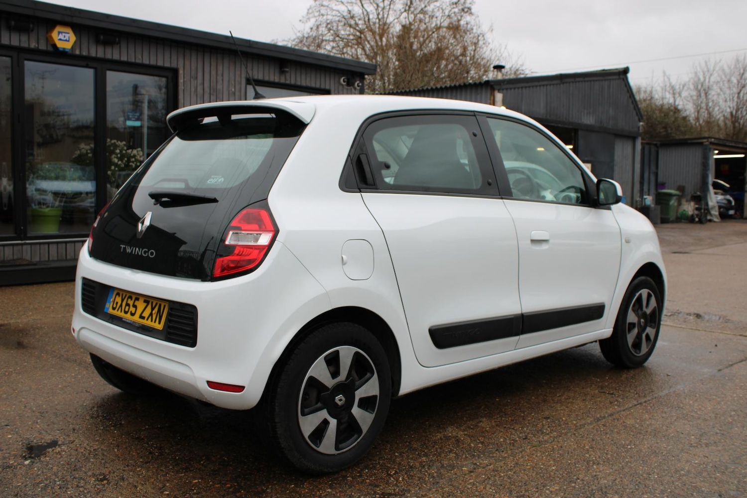 Used Renault Twingo 2015 for sale - 77462016: Photo 4