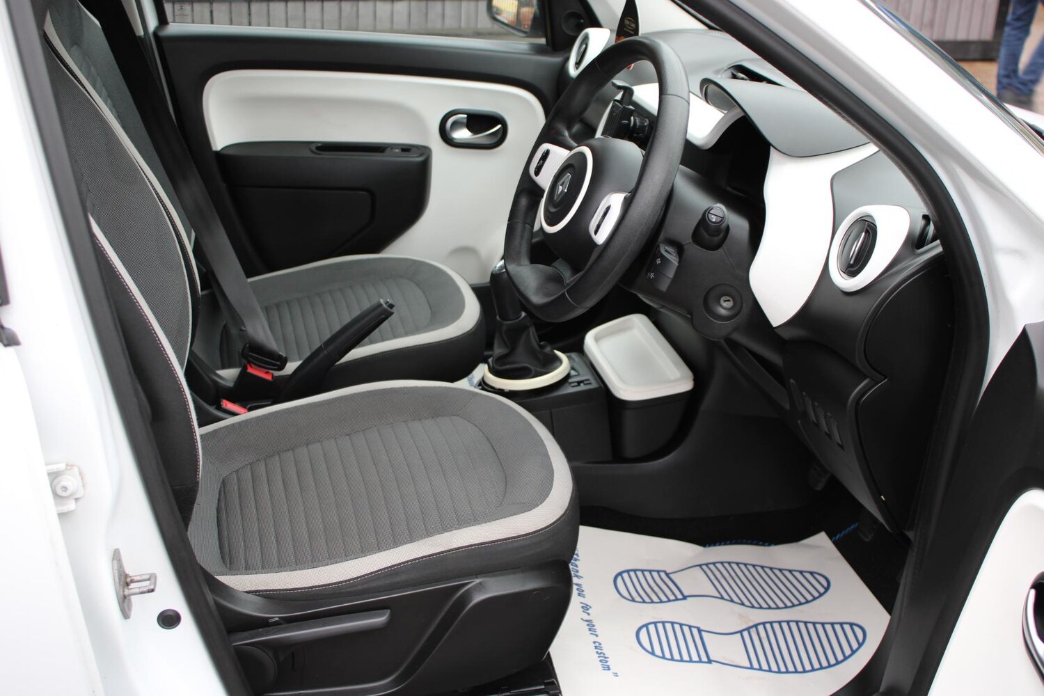 Used Renault Twingo 2015 for sale - 77462016: Photo 8