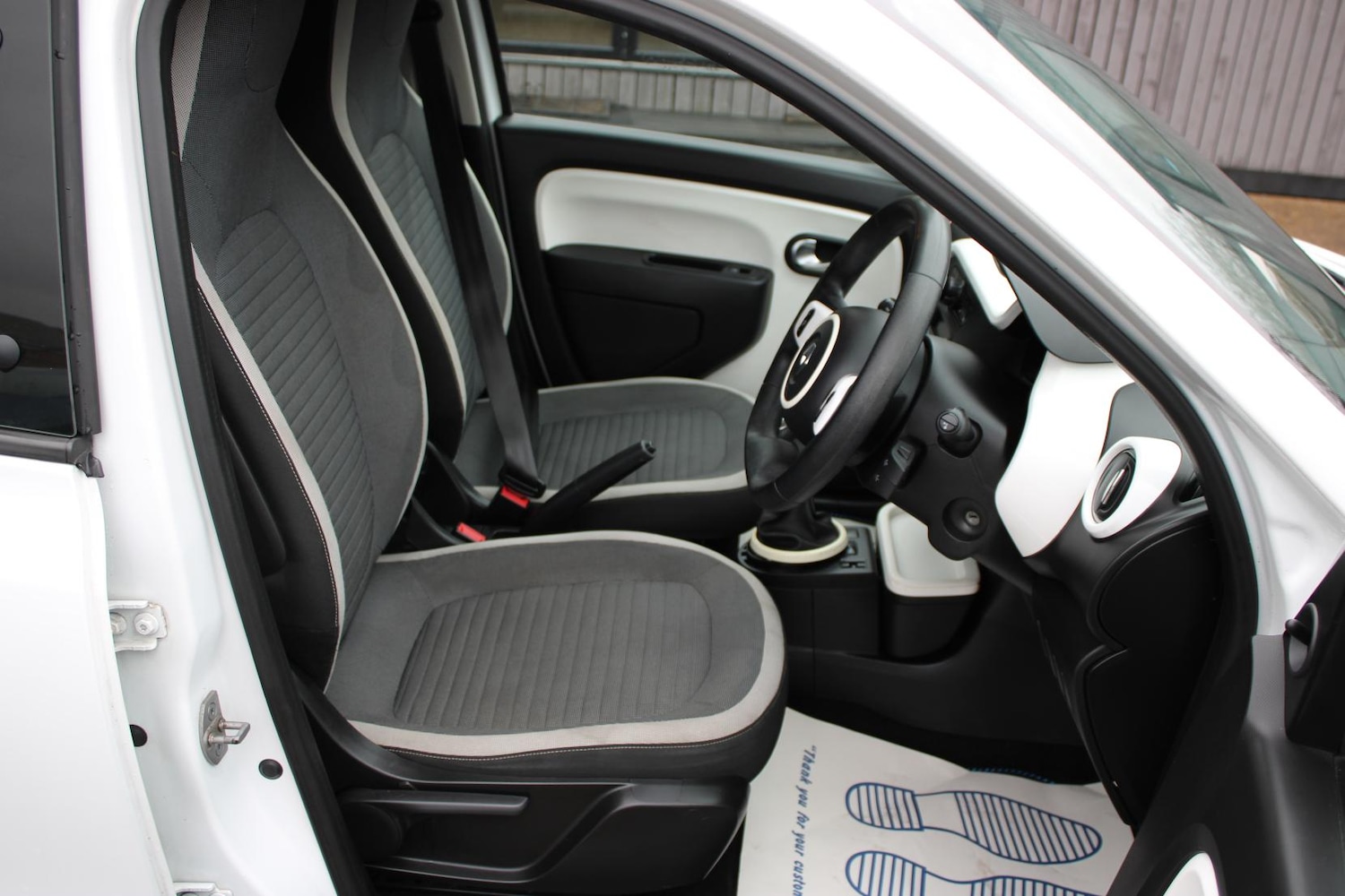 Used Renault Twingo 2015 for sale - 77462016: Photo 9