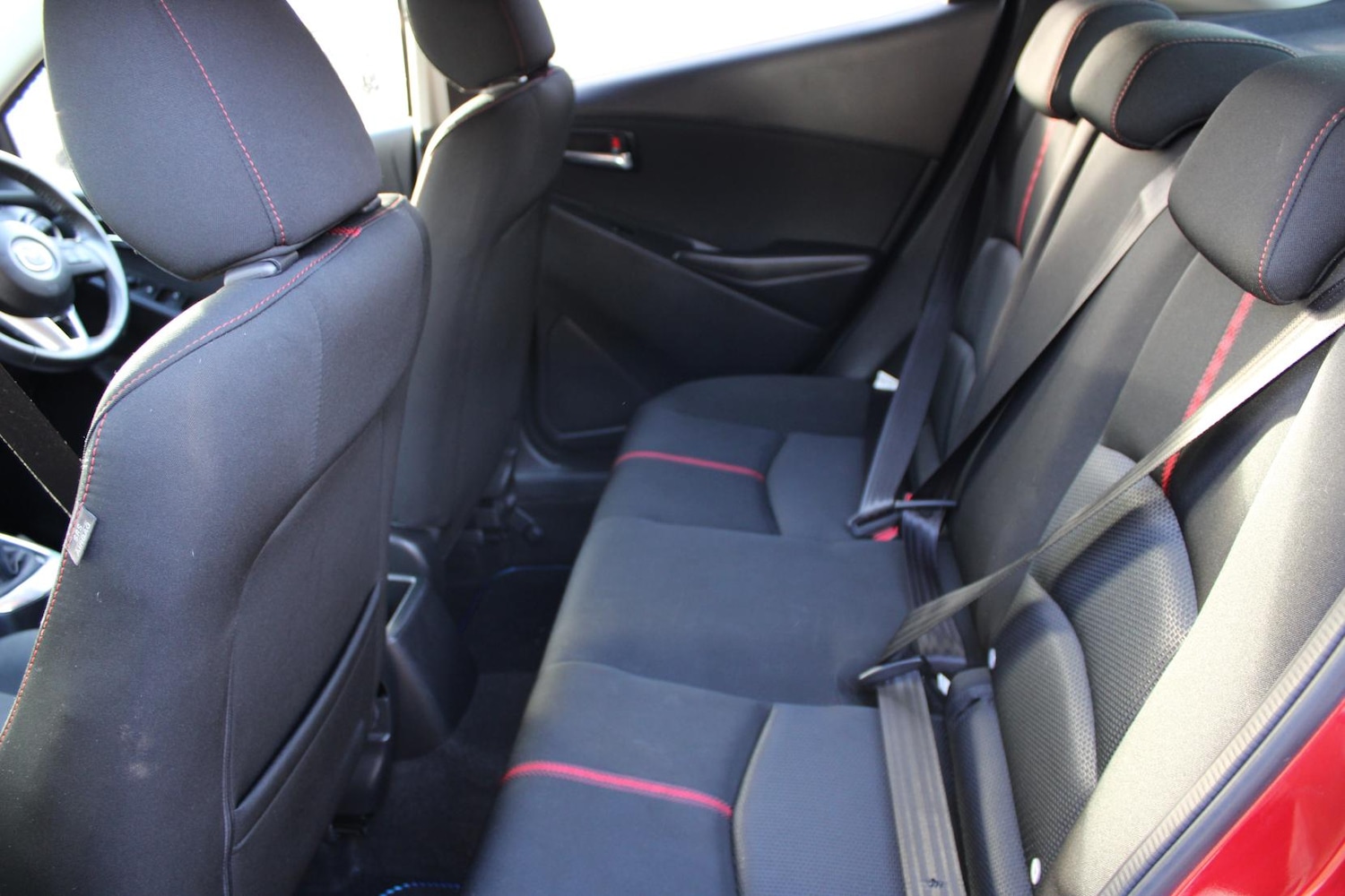 Used Mazda Mazda2 2016 for sale - 77367229: Photo 15