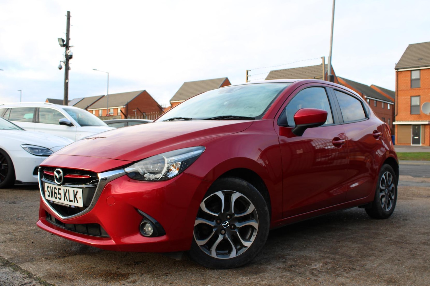 Used Mazda Mazda2 2016 for sale - 77367229: Photo 2