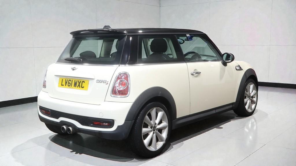 Used MINI Hatch 2011 for sale - 77001796: Photo 3