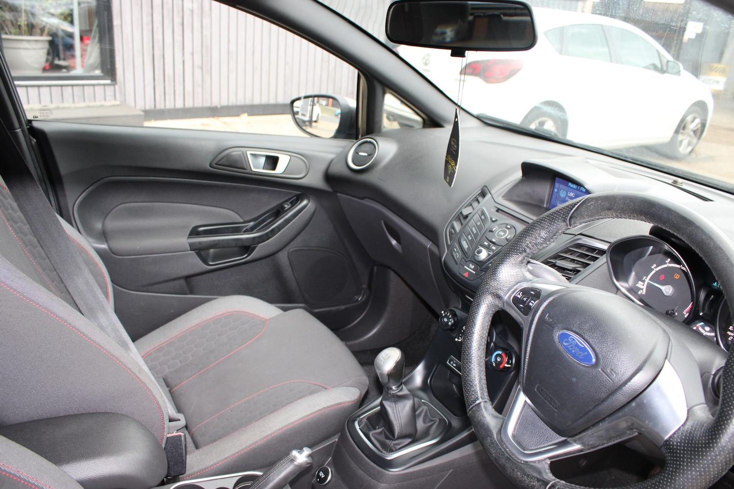 Used Ford Fiesta 2017 for sale - 76922294: Photo 10