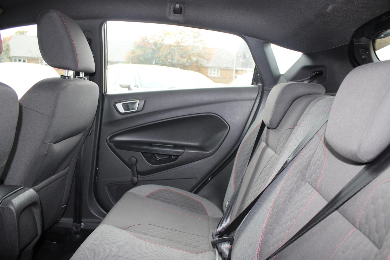 Used Ford Fiesta 2017 for sale - 76922294: Photo 16