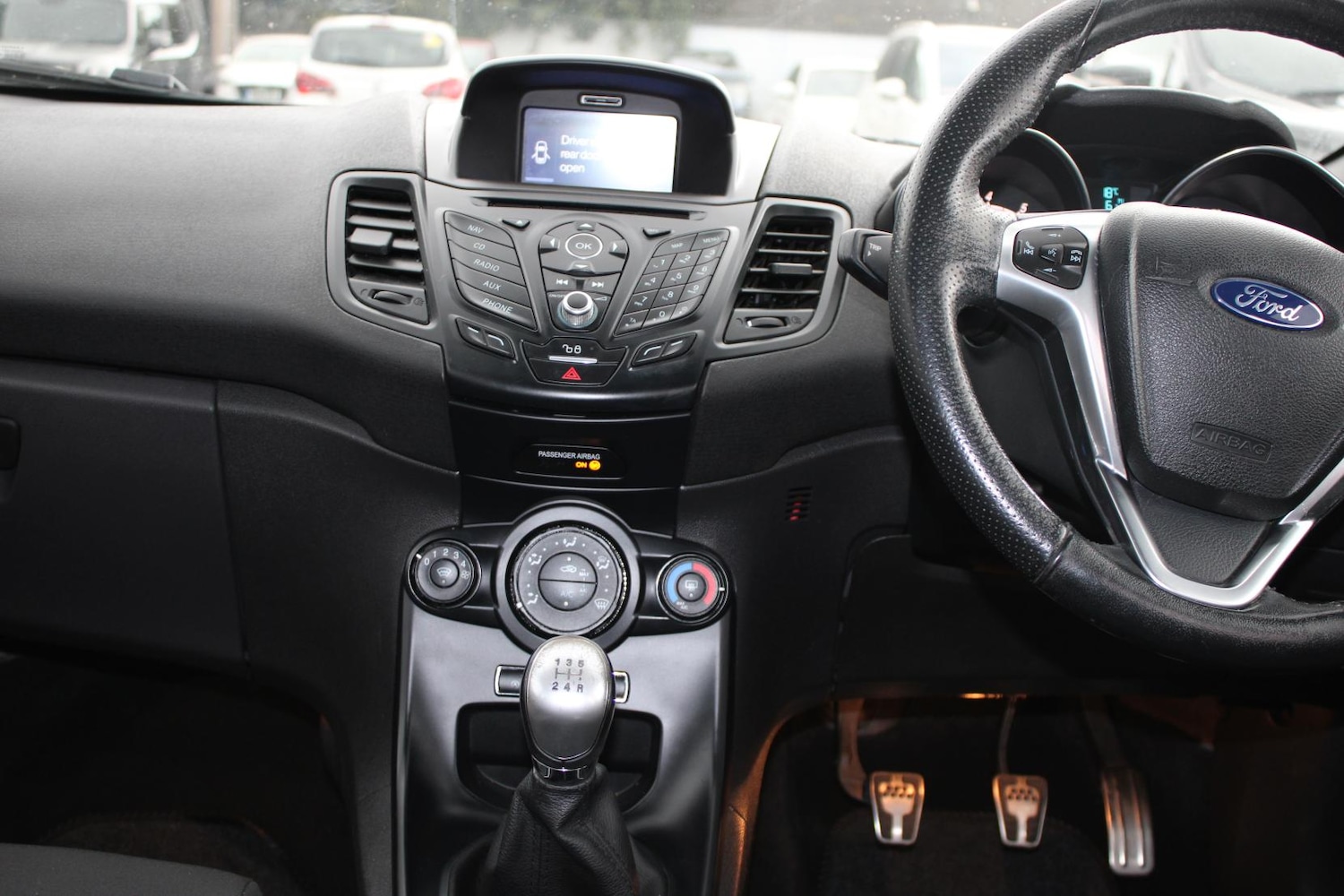 Used Ford Fiesta 2017 for sale - 76922294: Photo 41