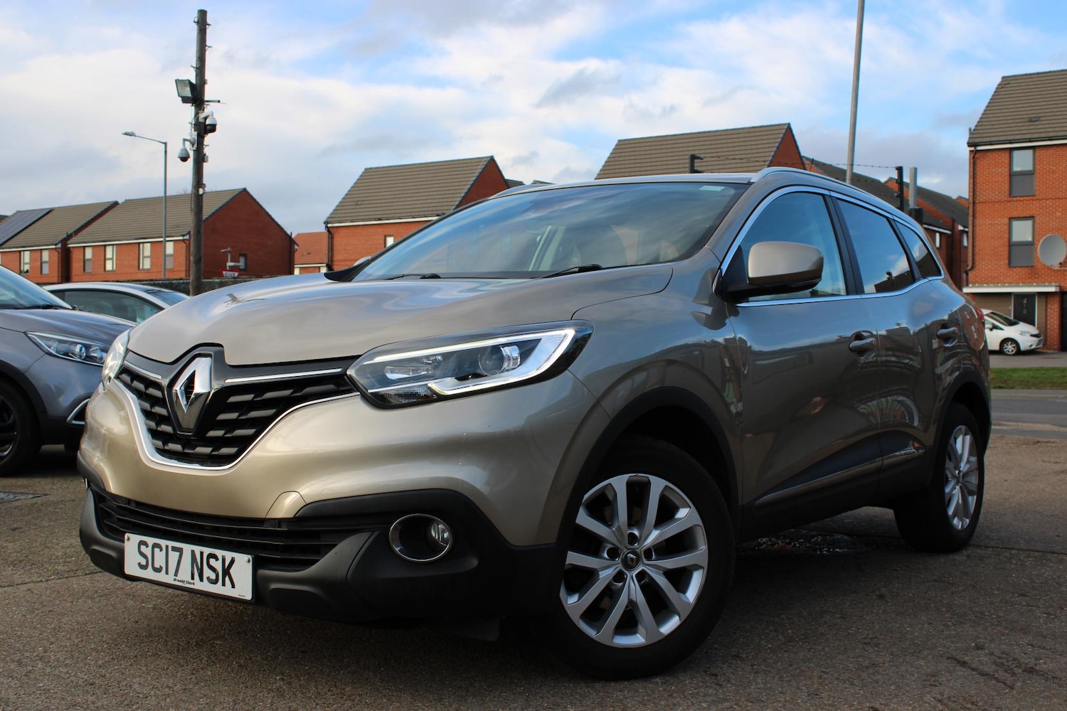 Used Renault Kadjar 2017 for sale - 77462030: Photo 2