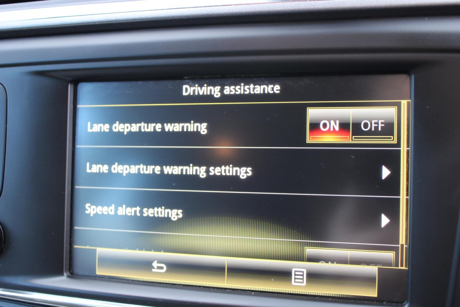 Used Renault Kadjar 2017 for sale - 77462030: Photo 35