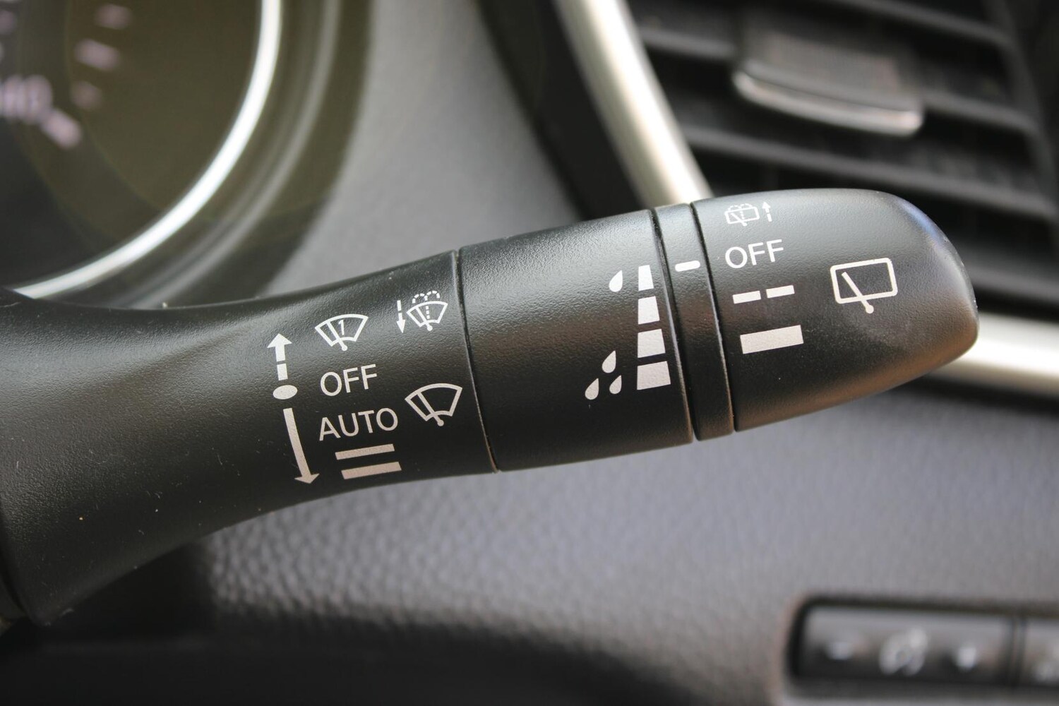 Used Nissan Qashqai 2016 for sale - 77462040: Photo 31