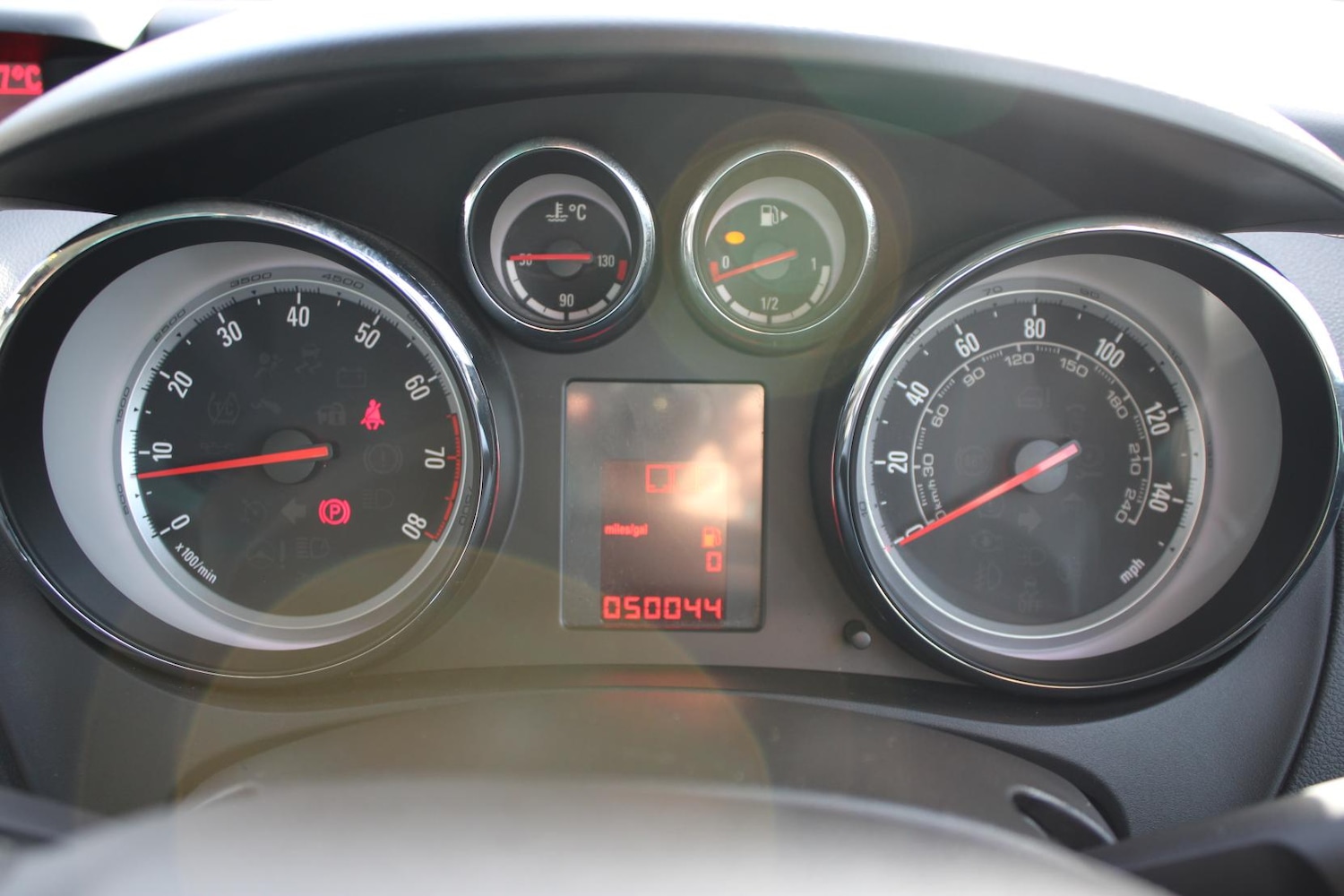 Used Vauxhall Meriva 2015 for sale - 76922254: Photo 24