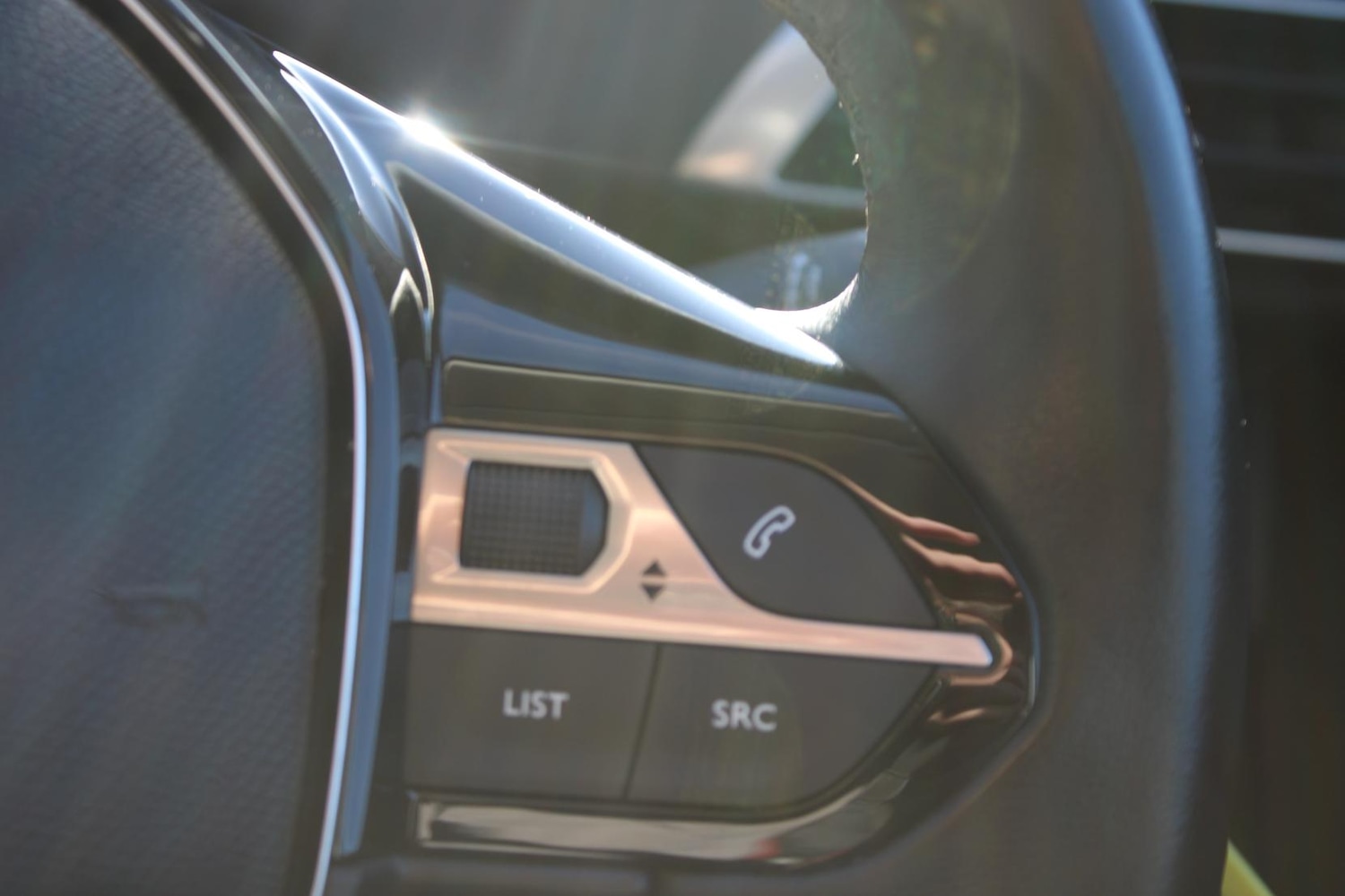 Used Peugeot 3008 2017 for sale - 76922261: Photo 14